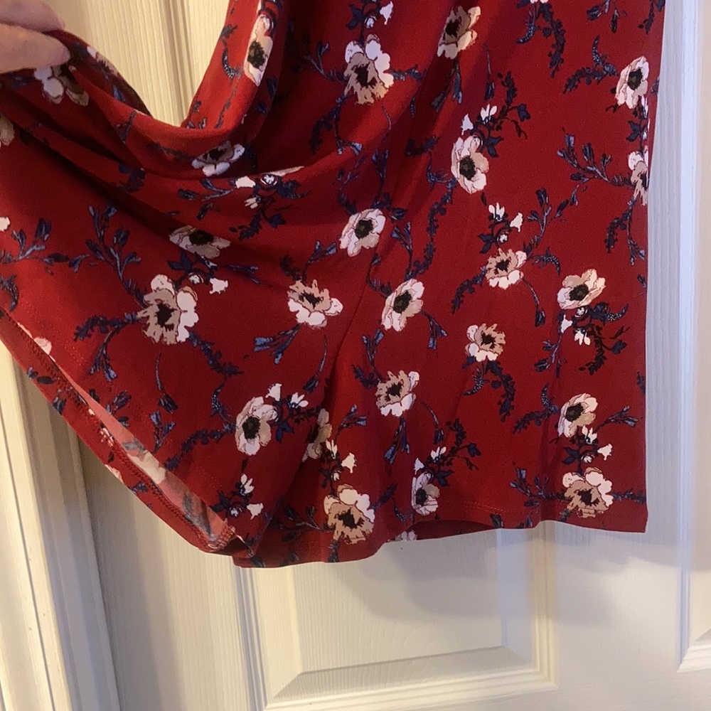 NWOT Size XS romper shorts with adjustable straps and pockets! - Picture 6 of 6